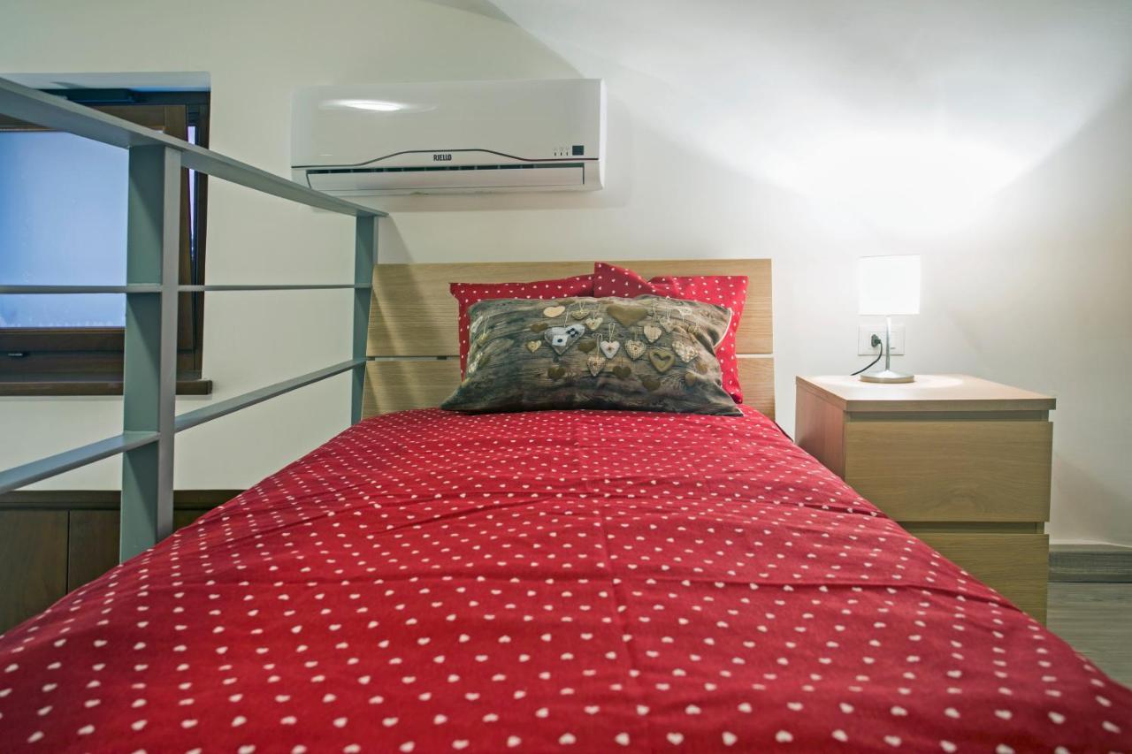 Bed and Breakfast Sirene Holiday Гаета Екстер'єр фото